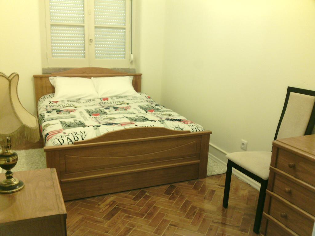 Voyage Guest House Lissabon Zimmer foto